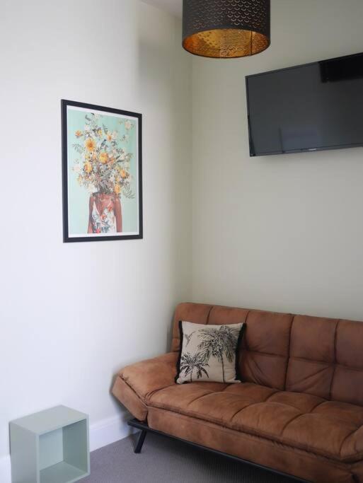 55 High Street Villa Hastings Bagian luar foto